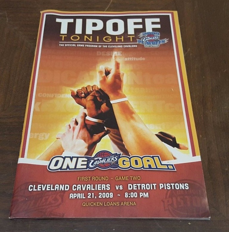 April 21, 2009 CLEVELAND CAVALIERS Basketball Program PLAYOFF Game w PISTONS