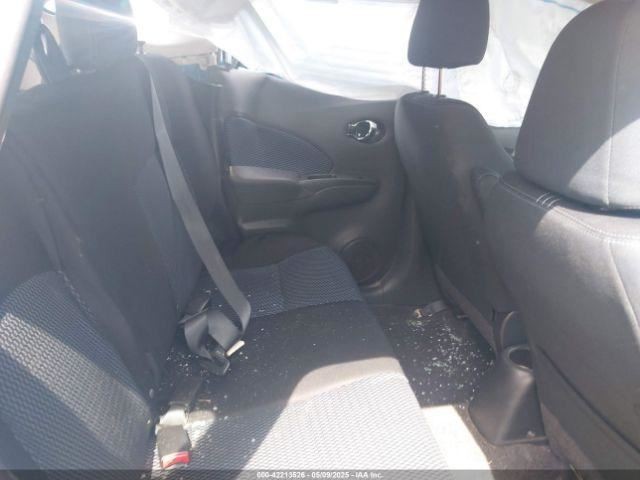 VERSA 2016 Glove Box 4724364