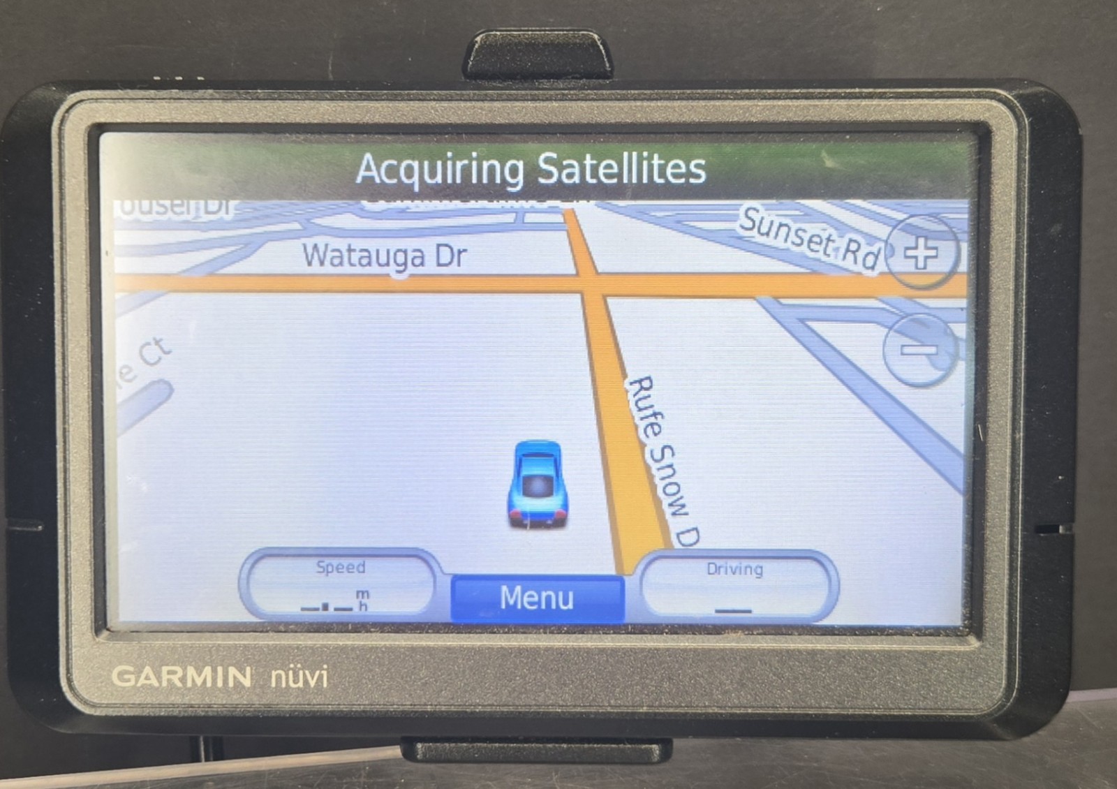 Bundle Garmin nüvi 255W 4.3 inch GPS Navigator Tested Working No Mount