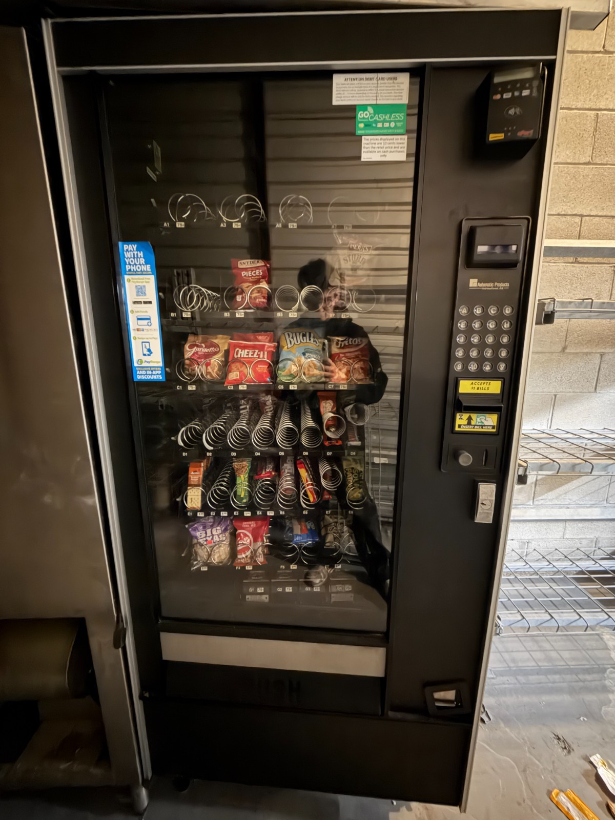 Snack Vending Machine w/ Card Reader, Cash, Coin & Tap Pay, MDB Fully Feature
