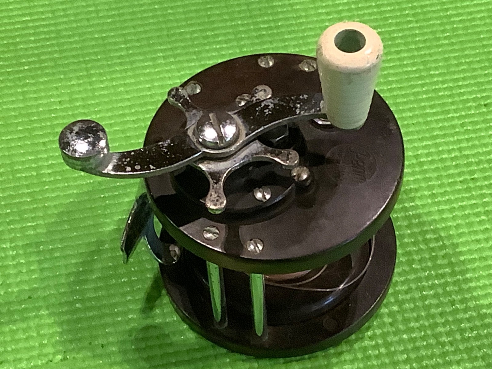 PENN NO. 85 VINTAGE SALTWATER FISHING REEL - MADE IN USA