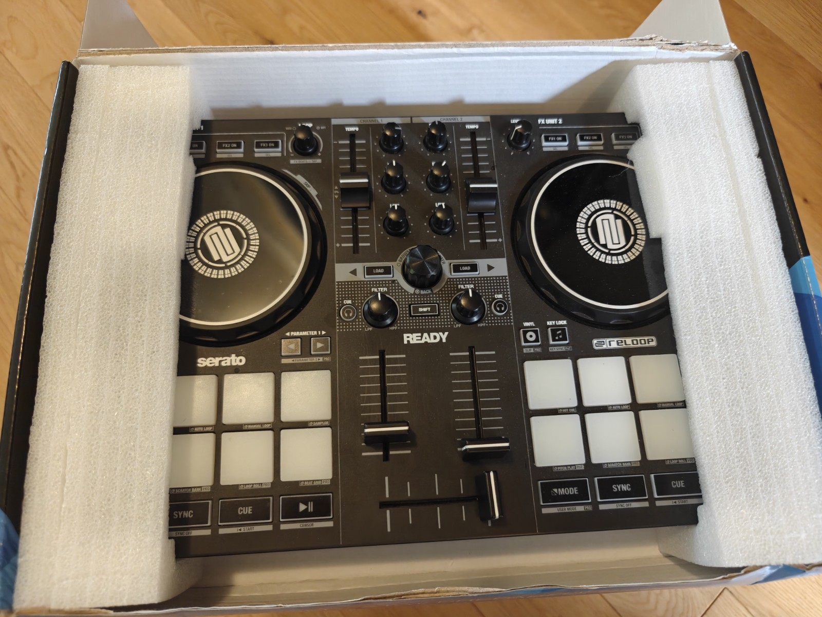 Reloop Ready DJ Controller