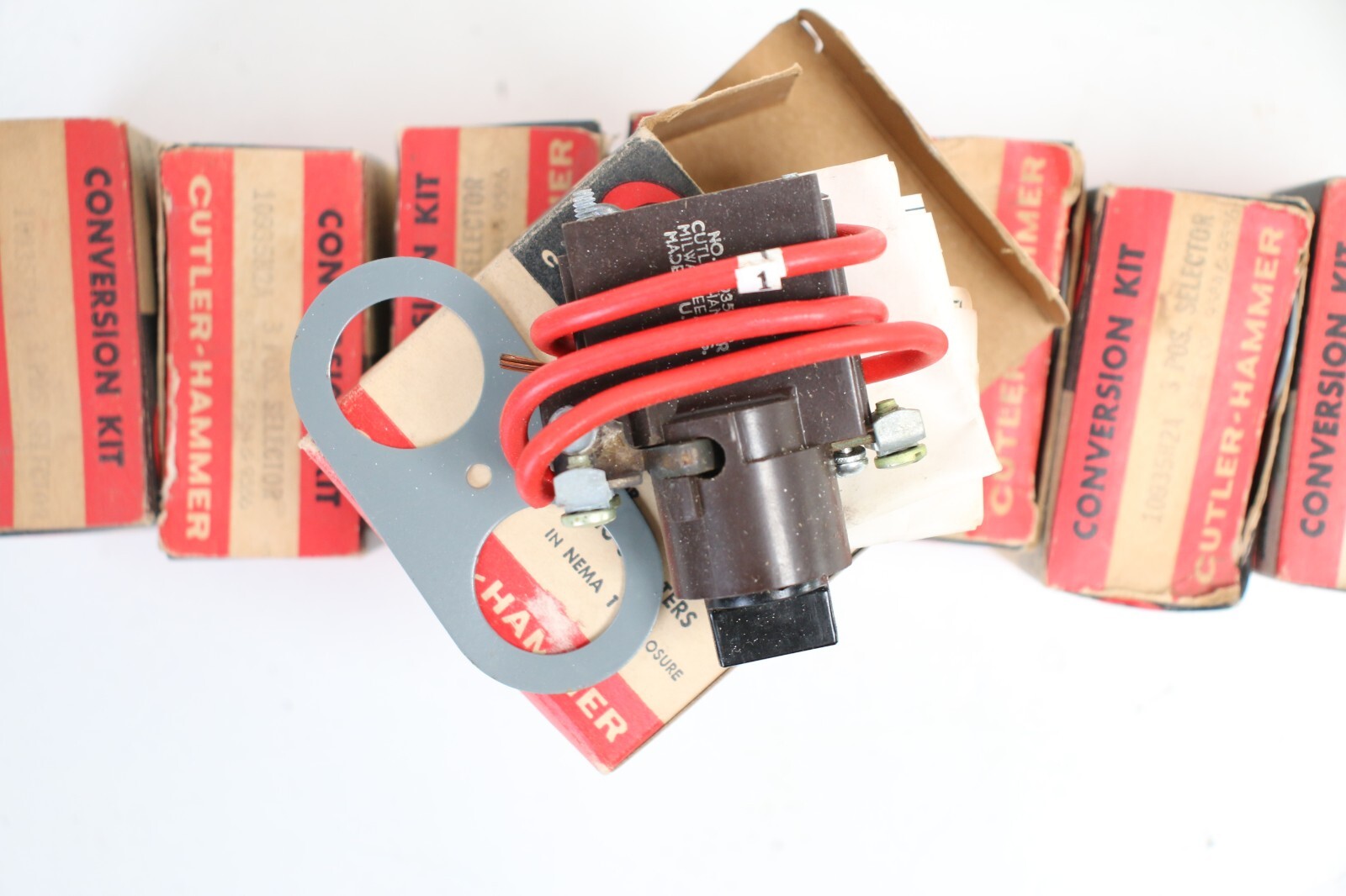 Cutler Hammer 10935H2A 3 pos selector lot
