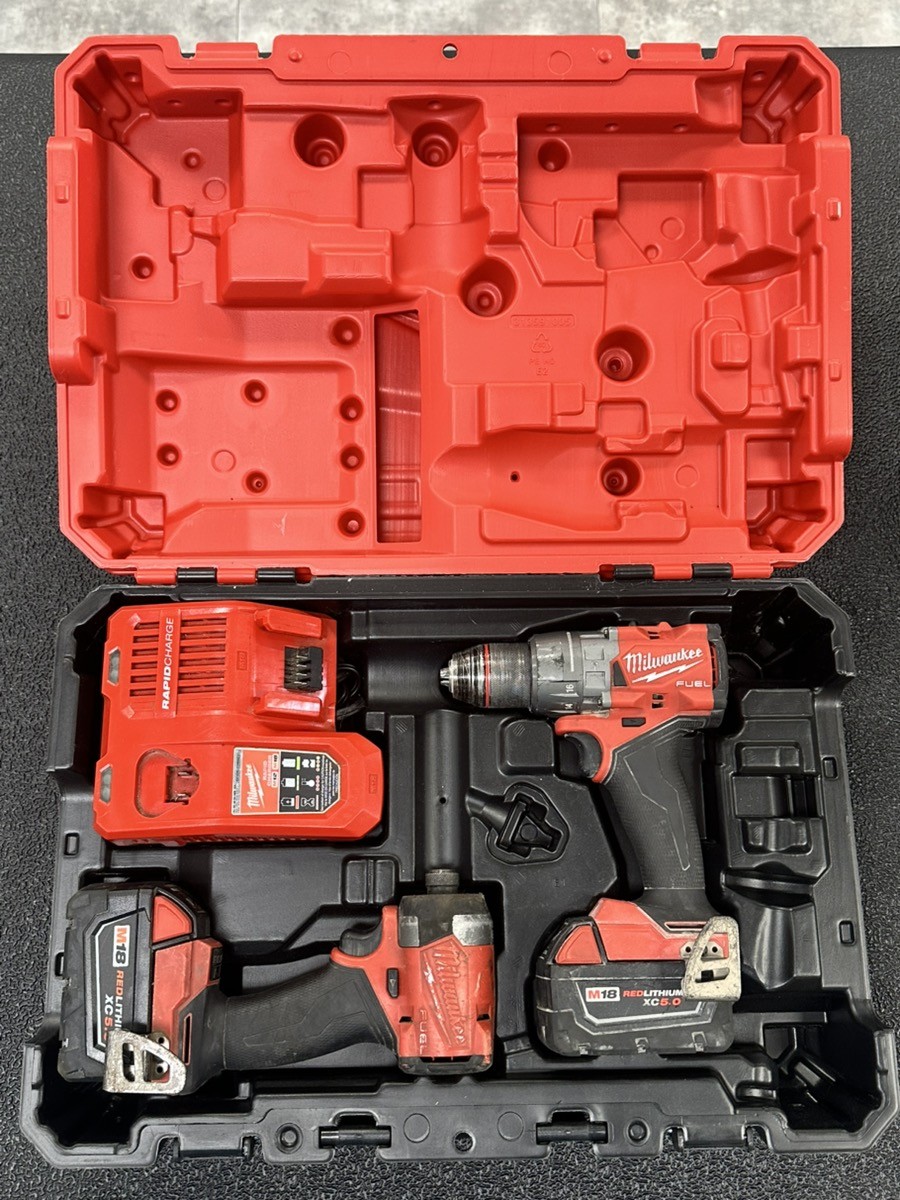 Milwaukee M18 FUEL Li-Ion Cordless Hammer Drill and Impact Driver Co (PD1124707)