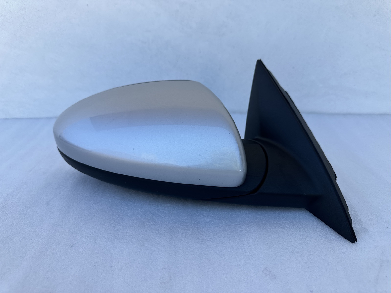 2021 Kia FORTE 4 Door Sedan  OEM USED Right Side 3 Pin Silver Mirror