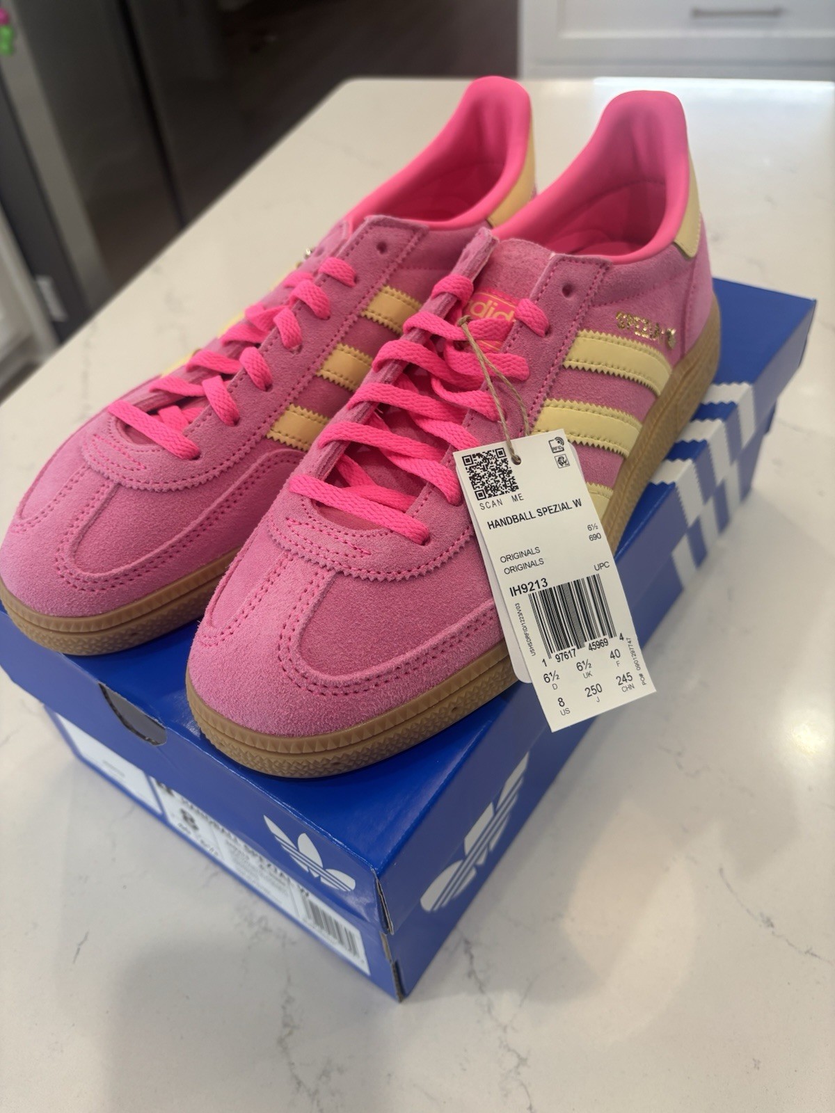 adidas Originals Handball Spezial Women’s Size US 8 Lucid Pink Almost Yellow