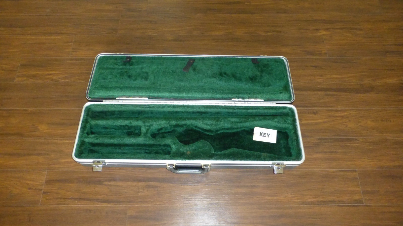 SKB O/U Shotgun Plush Green Case With Tube Holder