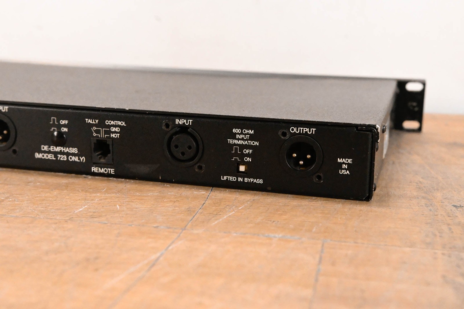 Aphex 720 DOMINATOR II Precision Multiband Peak Limiter CG01XS0