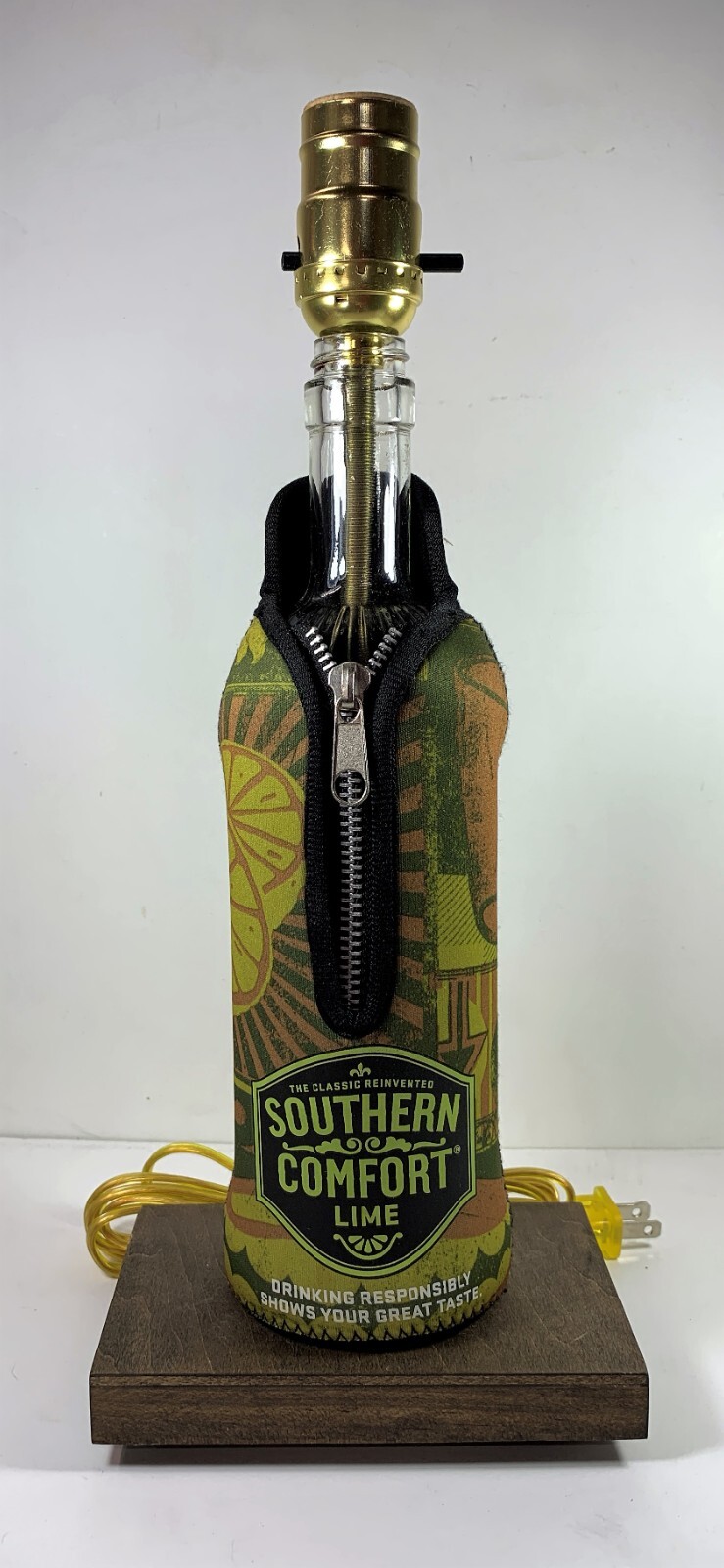 Southern Comfort Lime Liquor Bottle TABLE LAMP Wood Base Bar Lounge Office Desk