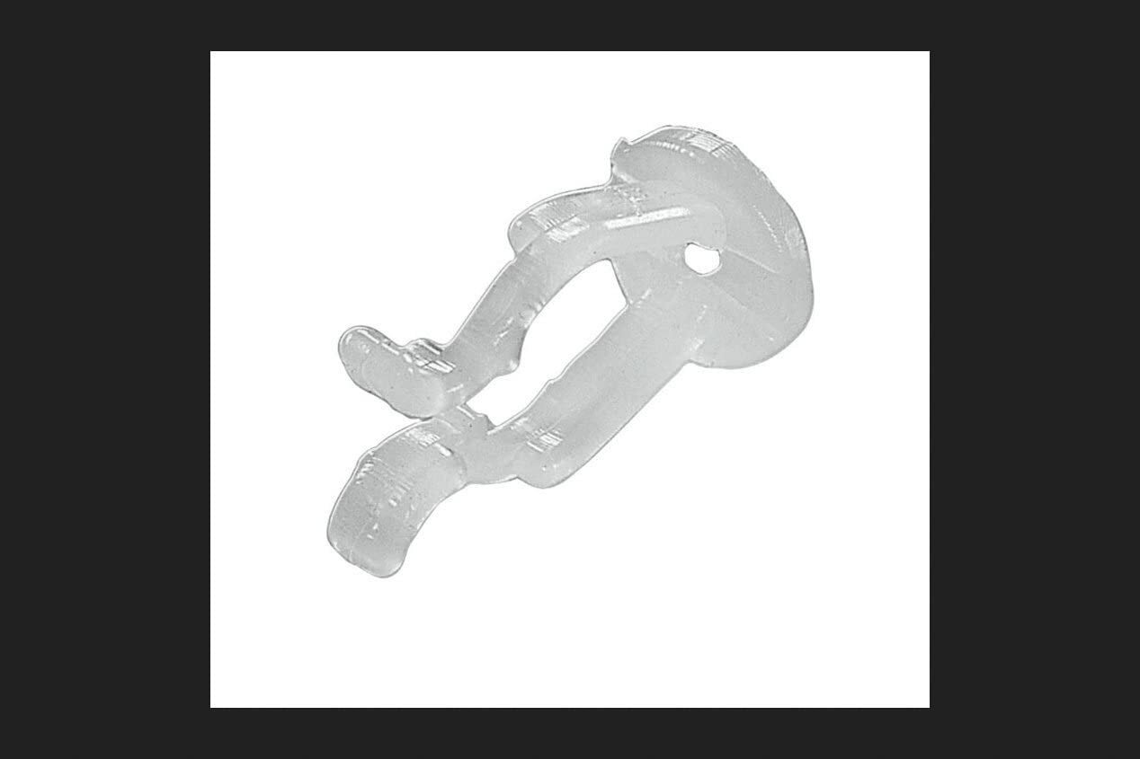 New Traditions Outdoor Surface Mount Tube Light Clips Box of 25 Lot of 2, FS