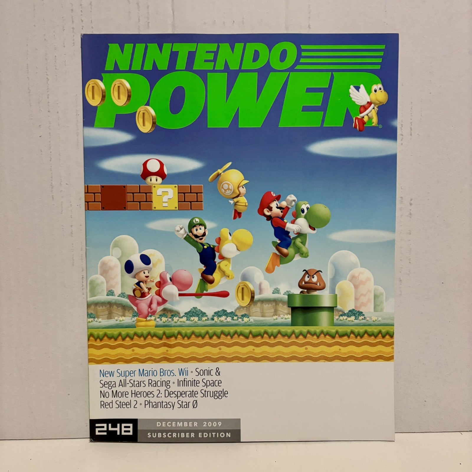 Nintendo Power Magazine Volume 248 December 2009  Super Mario Bros Wii