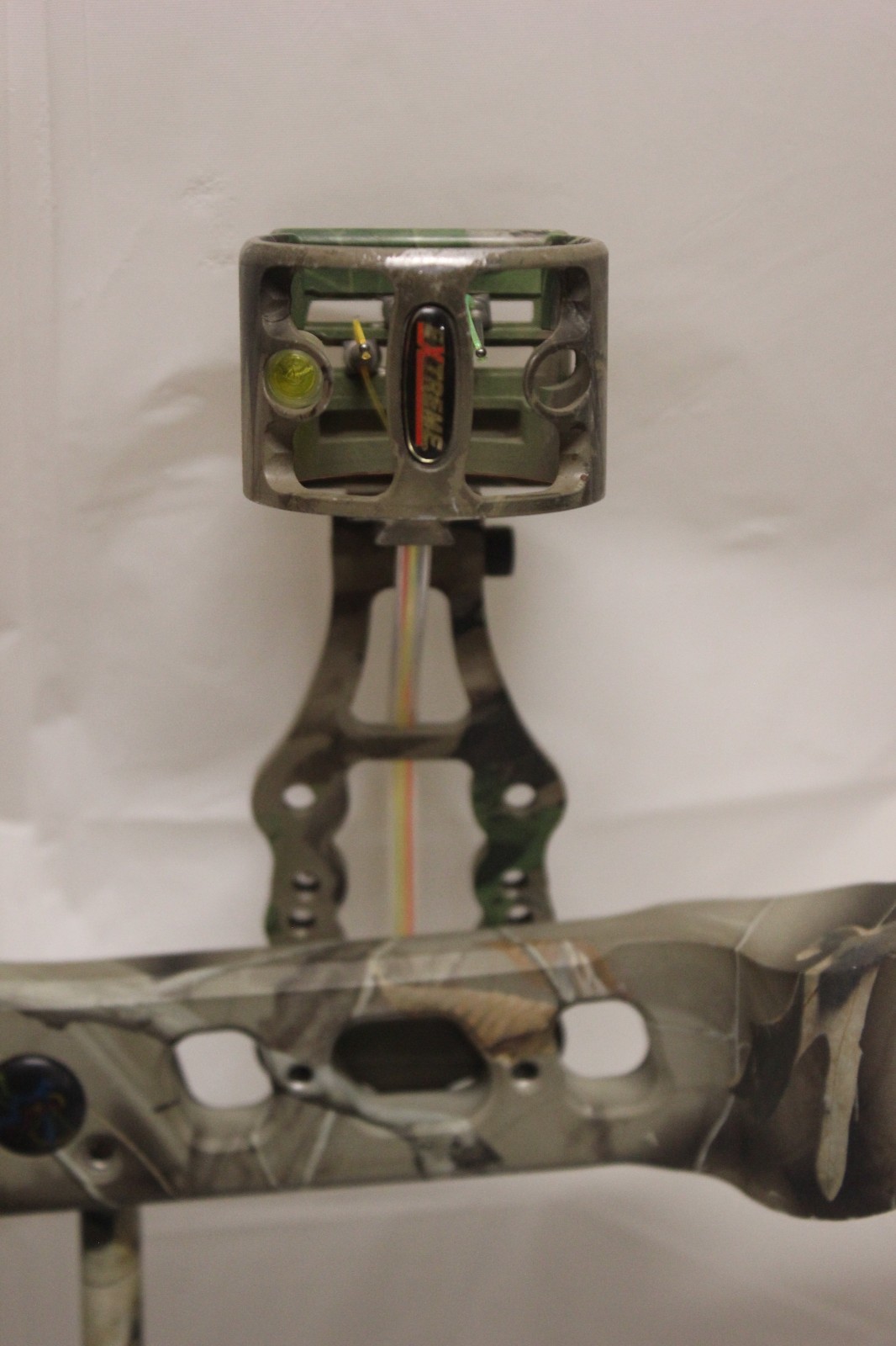 Bowtech Tomkat RH Compound Bow 70 LBS Camo