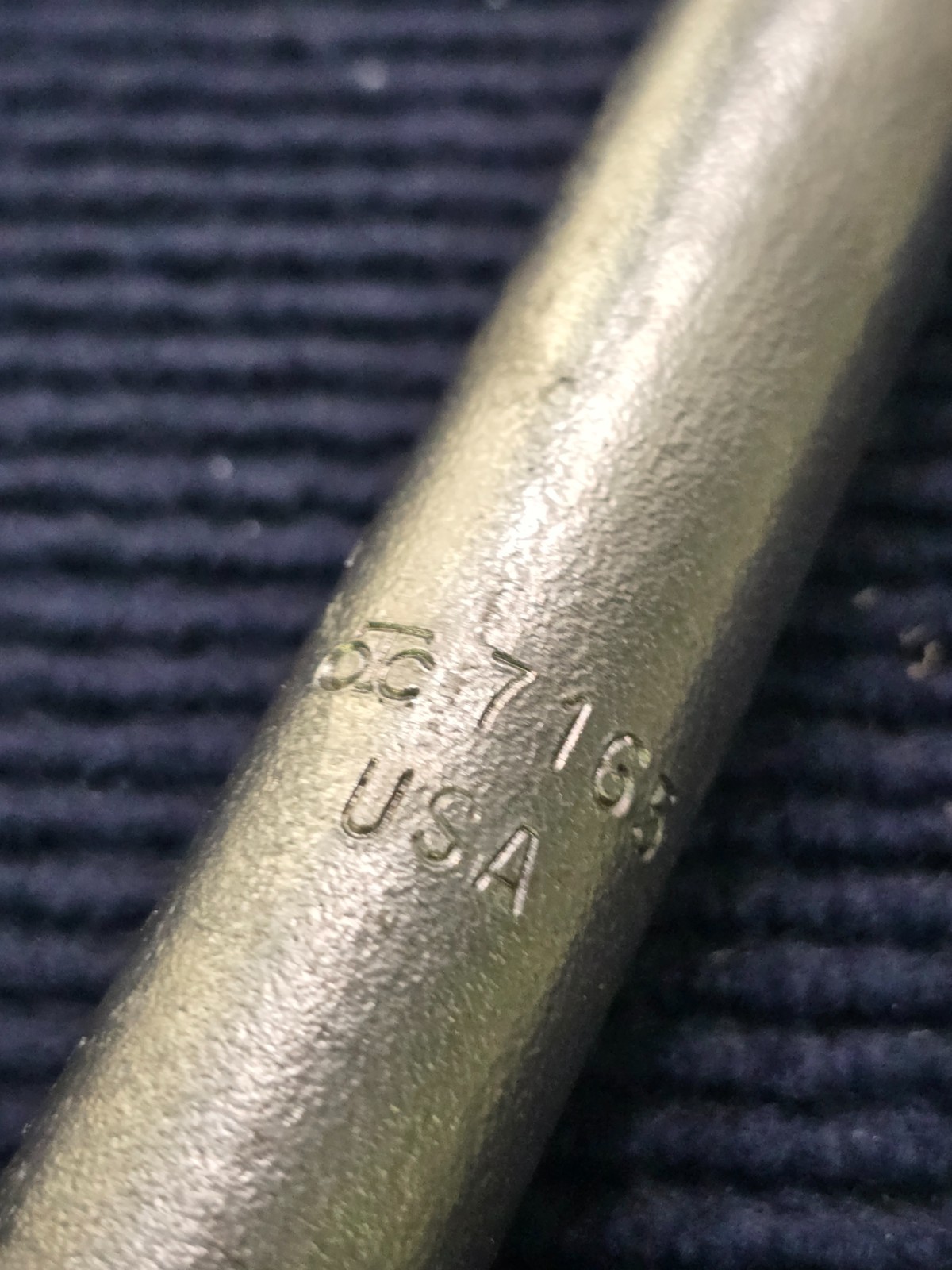 OTC 7165: Heavy Duty 18 Inch Long Rolling Head Pry Bar Replacement