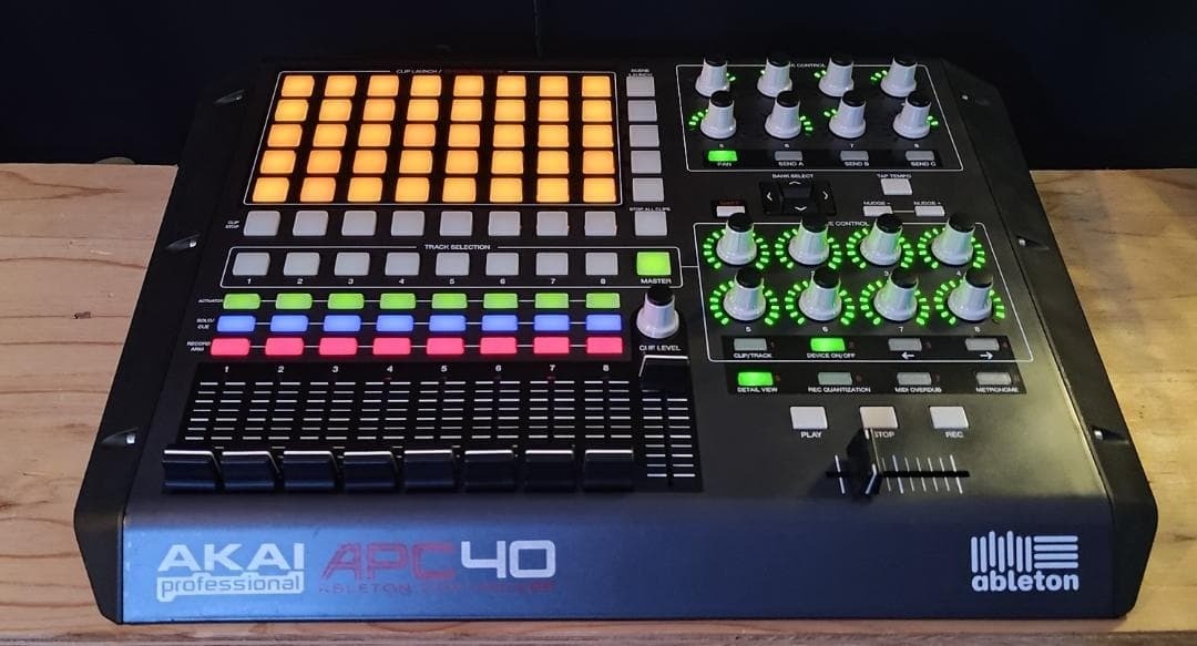 AKAI Professional APC40 Ableton Live MIDI Controller USB DJ Performance Tested