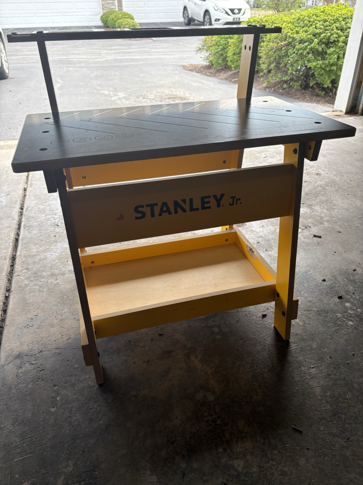 Stanley Jr Work Bench Yellow Black Wood Plastic Adjustable Shelves