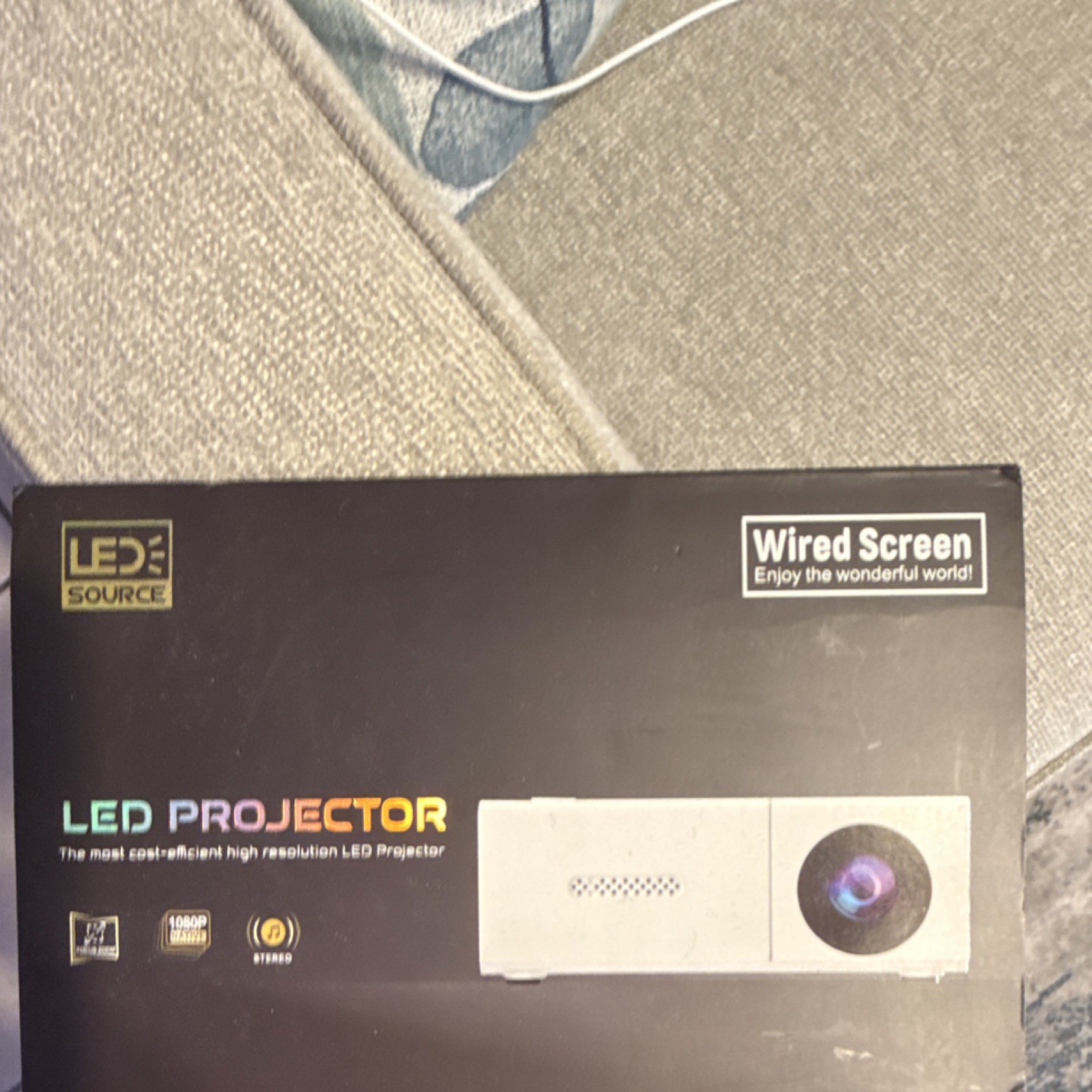 LED Source LED Projector LED Display 1920x1080 4:3 Multimedia Projector