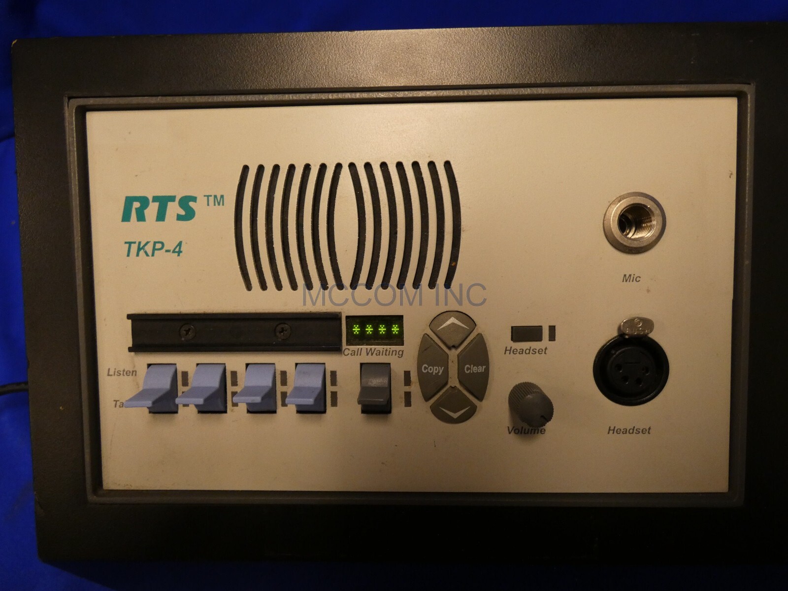 RTS TKP-4 4-position Desktop Keypanel w/ power supply