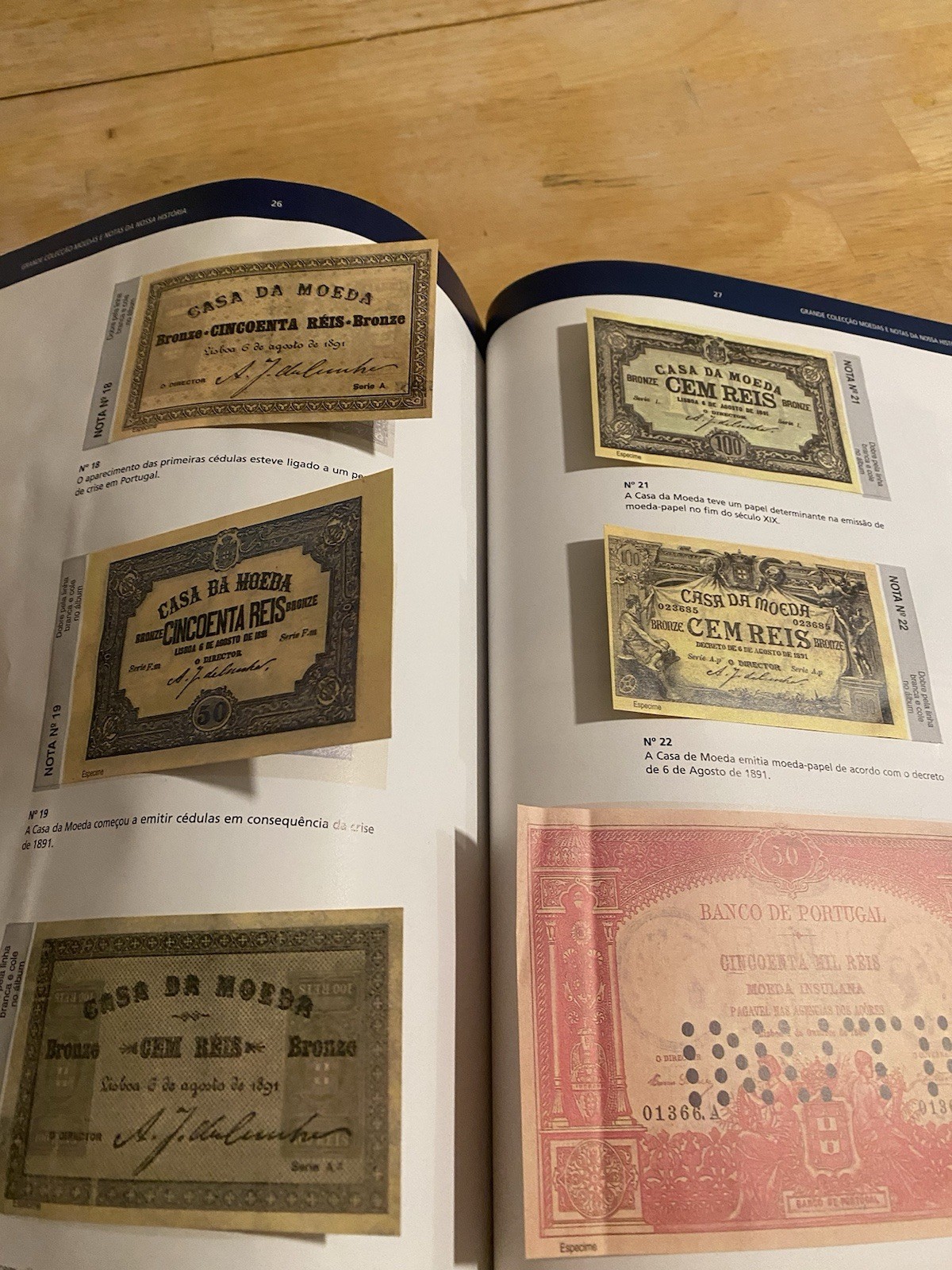 Specimen Banknote Album: Banknote Samples from Portugal