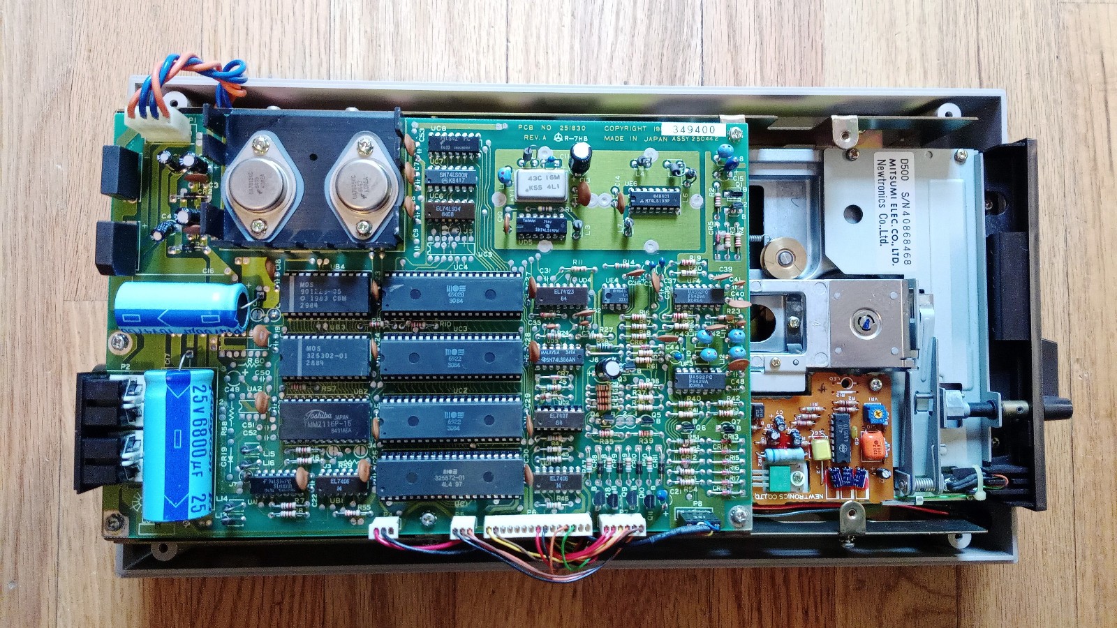 Commodore 64 Computer VGA scaler Professionally restored upgraded full lot