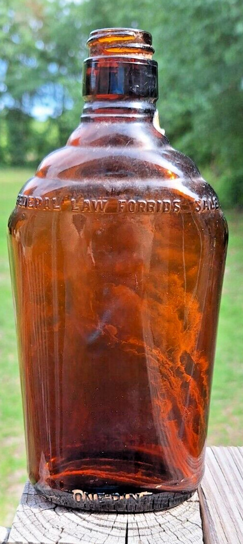 Vintage Amber Glass Liquor Bottle Federal Law Forbids Sale  D23 56 - 47 BeeHive