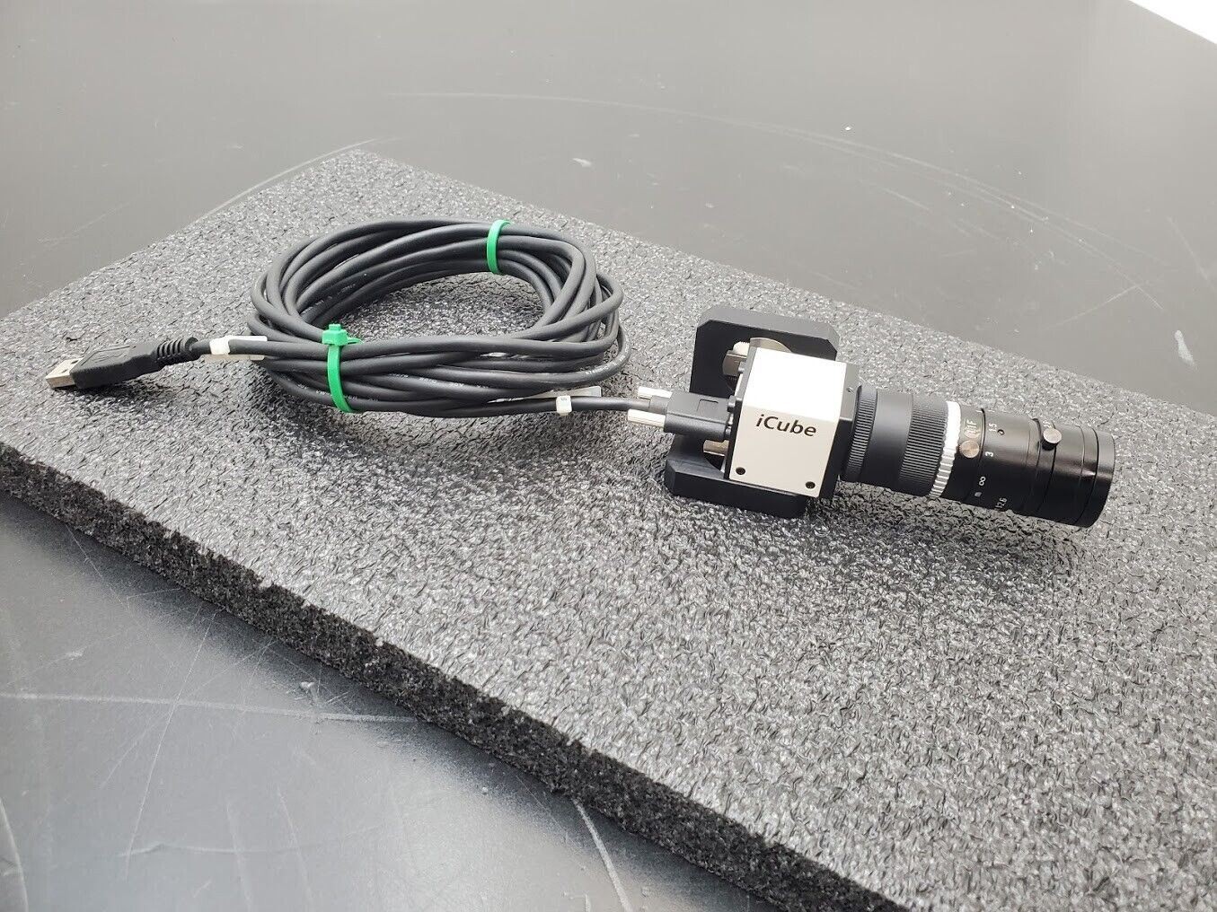 NET iCube NS1130BU Industrial Vision Camera System 1:2.6 Lens 11F Monochrome