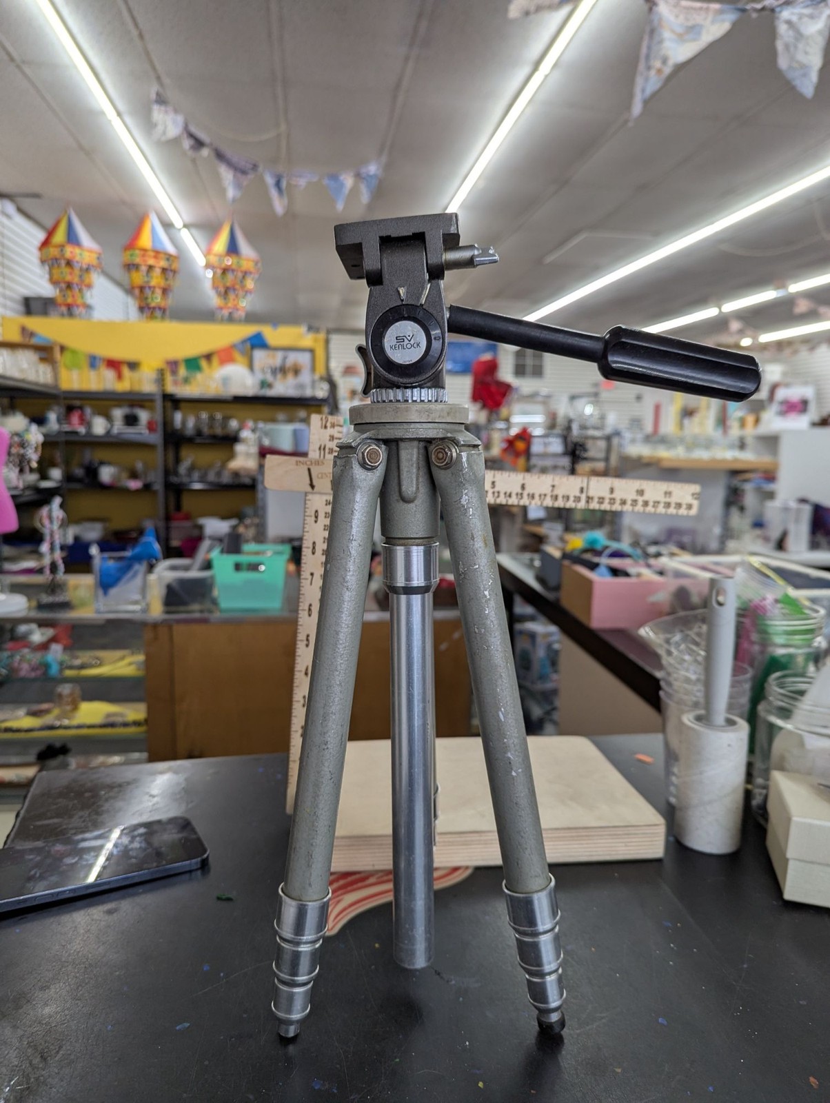 Kenlock SV Tripod With 3-Way Pan Head Vintage Adjustable Height Lightweight Alum