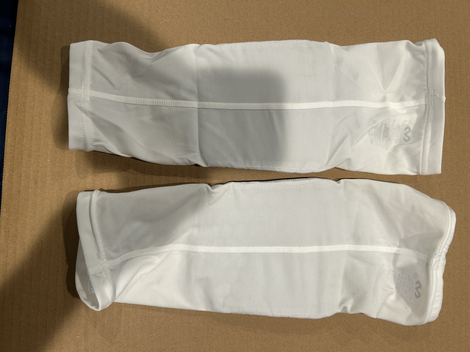 McDavid Arm Hex Tech Padded Protective Compression White Shooter Sleeve Size L