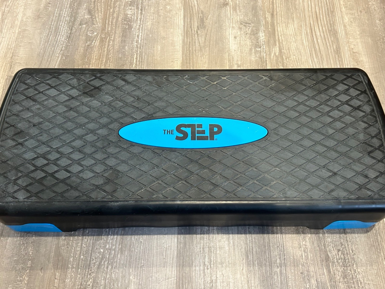 The Step Original Aerobic Step Platform Blue w/ Risers Adjustable 26x11
