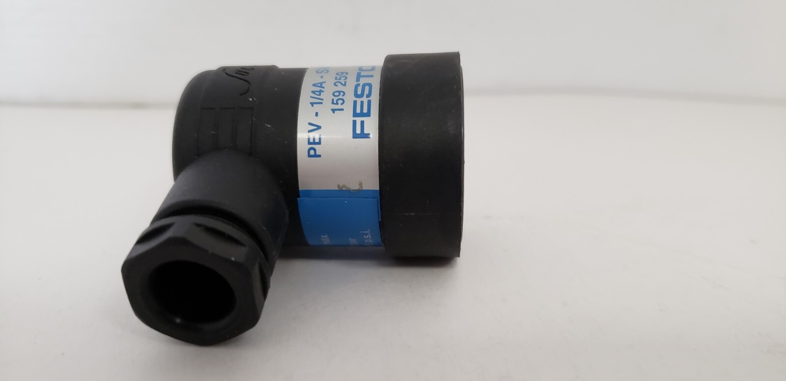 FESTO 161209 PRESSURE SWITCH PLUG SOCKET, 4 PIN ANGLED CONNECTION, 1/4" NPT, NNB