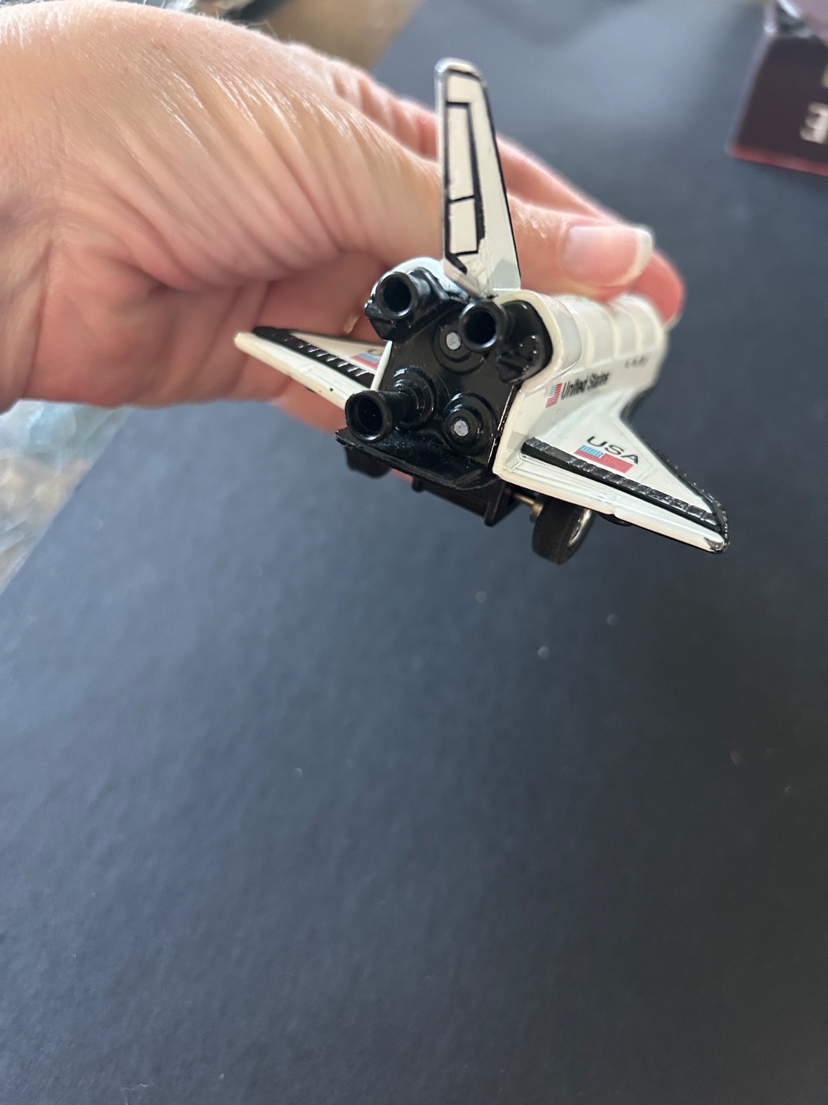 USA space shuttle die cast metal pull back for propulsion