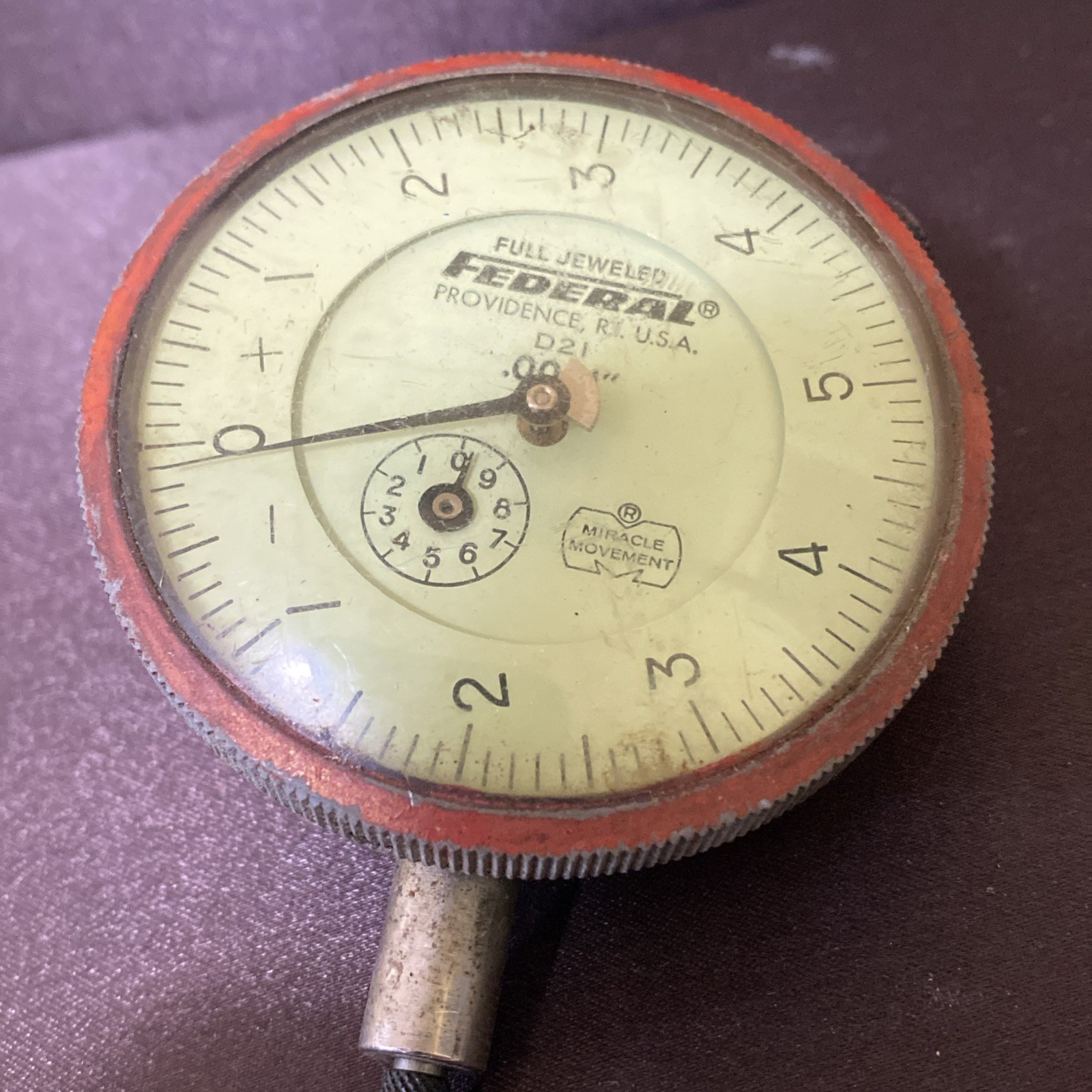 VINTAGE FEDERAL D21 .0001" DIAL INDICATOR FULL JEWEL MIRACLE MOVEMENT