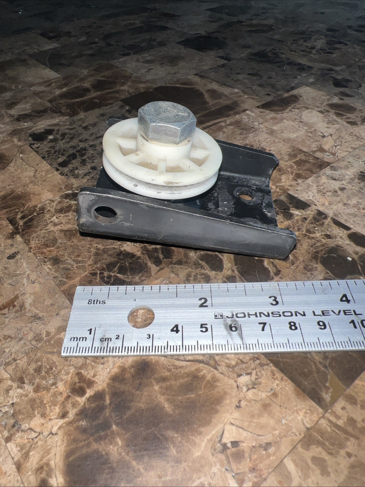 Liftmaster, Craftsman, chamberlain, OEM FRONT BELT PULLEY BRACKET