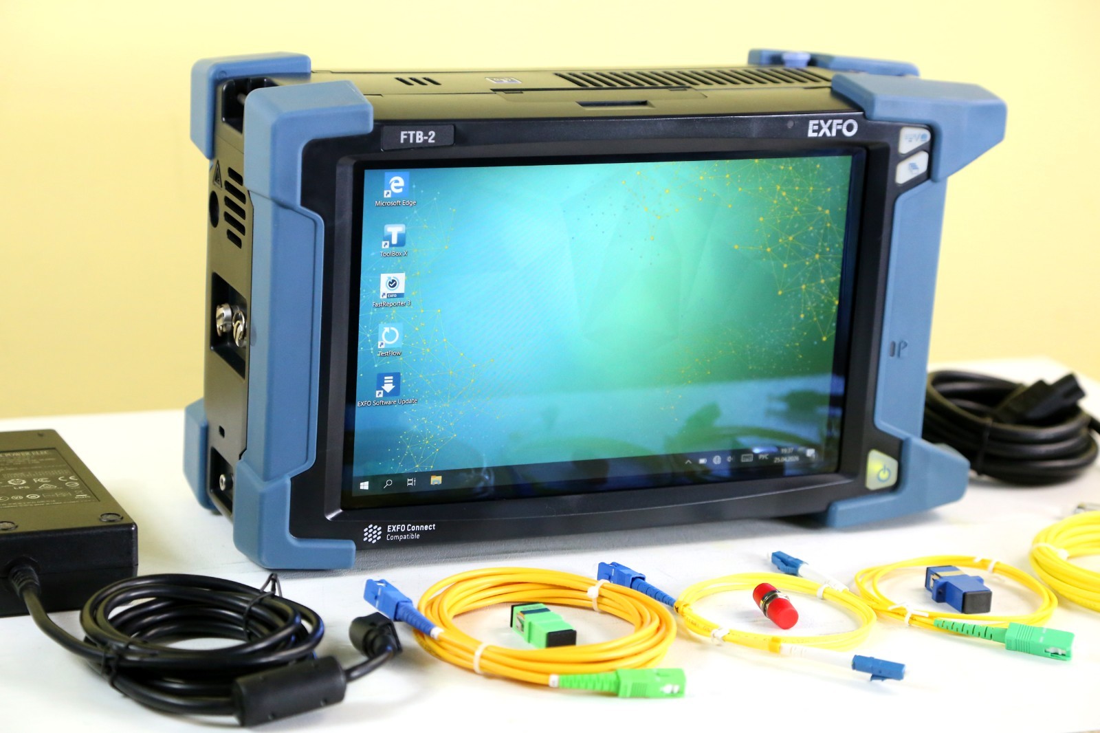 EXFO FTB-2, FTB-5240S-P-EI, OPTICAL SPECTRUM ANALYZER