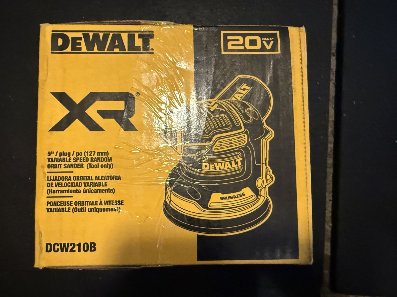 DEWALT DCW210B 20V MAX XR 5" Brushless Cordless Random Orbital Sander & Dust Bag