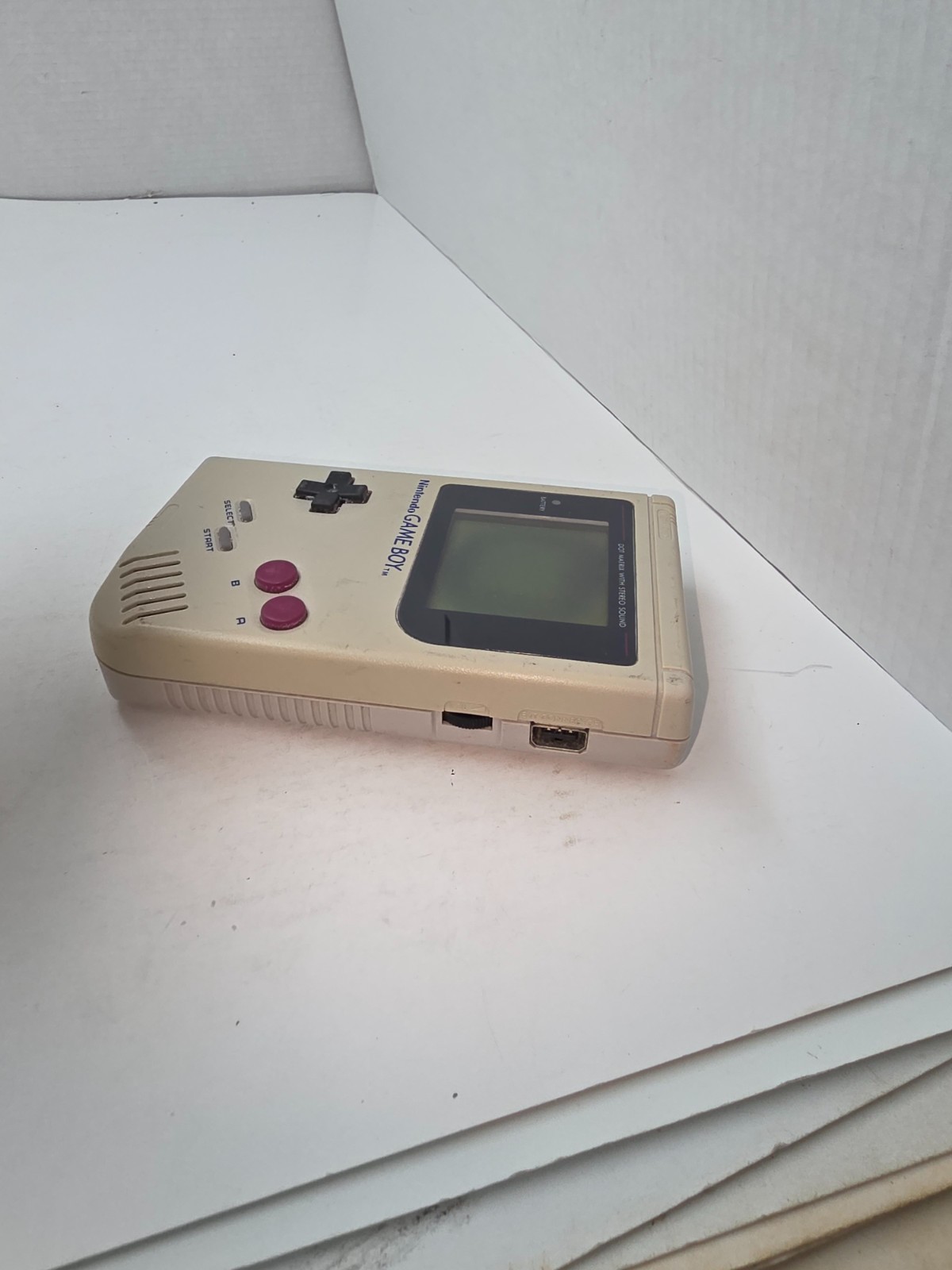Powers On & works has Sound Gameboy Original DMG-01 Console Could use new LCD C6