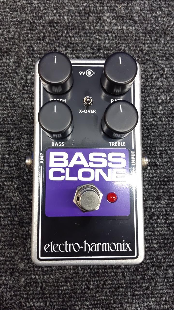 Electro-Harmonix Effects Pedal Bass Clone