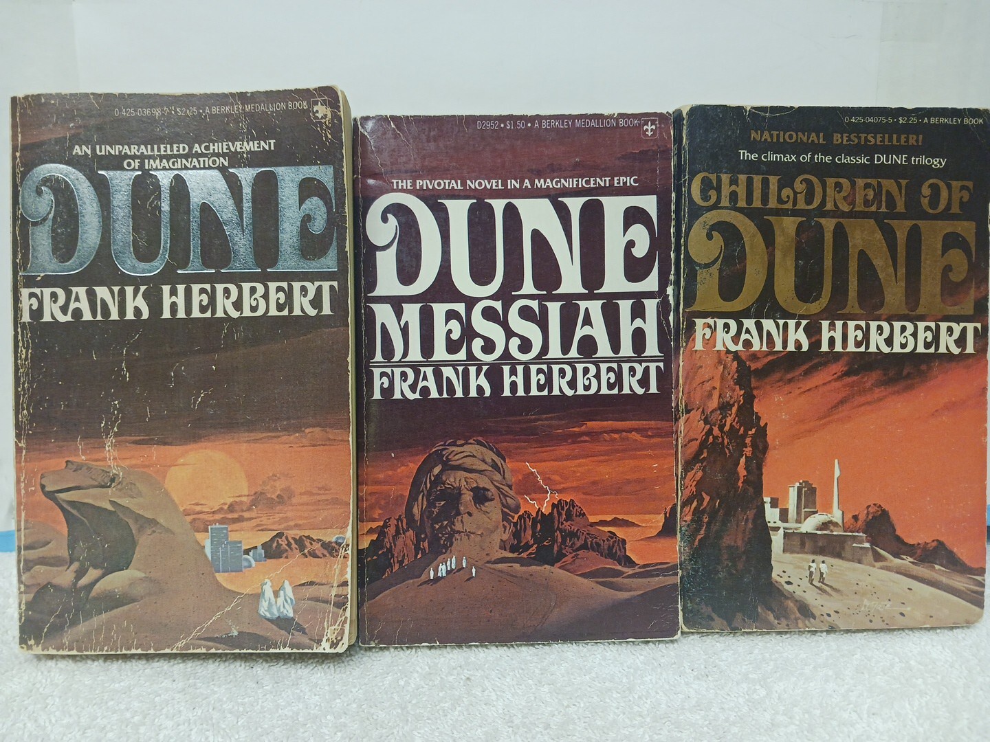 Dune Messiah Children Of Dune Frank Herbert Book Lot Vtg SF Berkley PB Trilogy