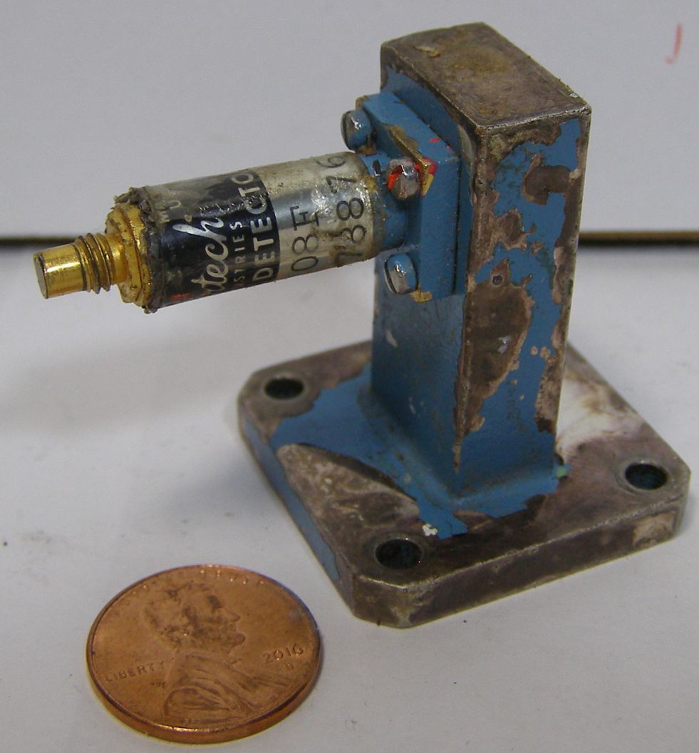 AERTECH TUNNEL DETECTOR MODEL: W208F BLUE/ROUGH COSMETIC CONDITION