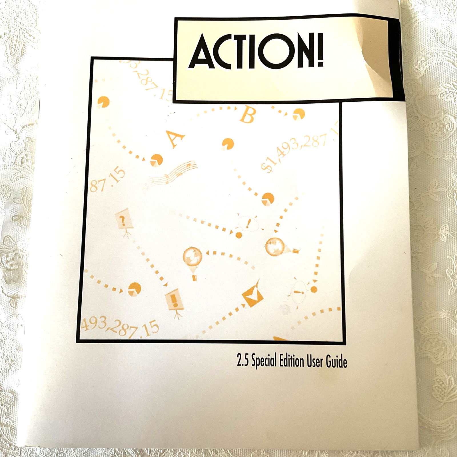 ACTION 2.5 Special Edition User Guide 1992 By MACROMEDIA #100388 New