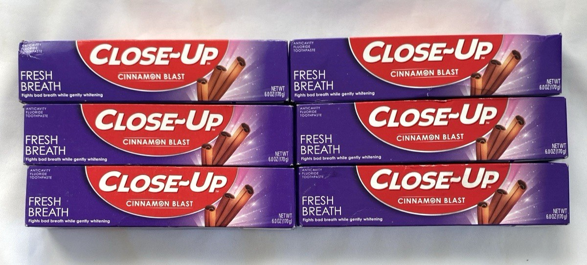 6 Close-Up Toothpaste Cinnamon Blast 6 oz each 12/2026-2027 Sealed