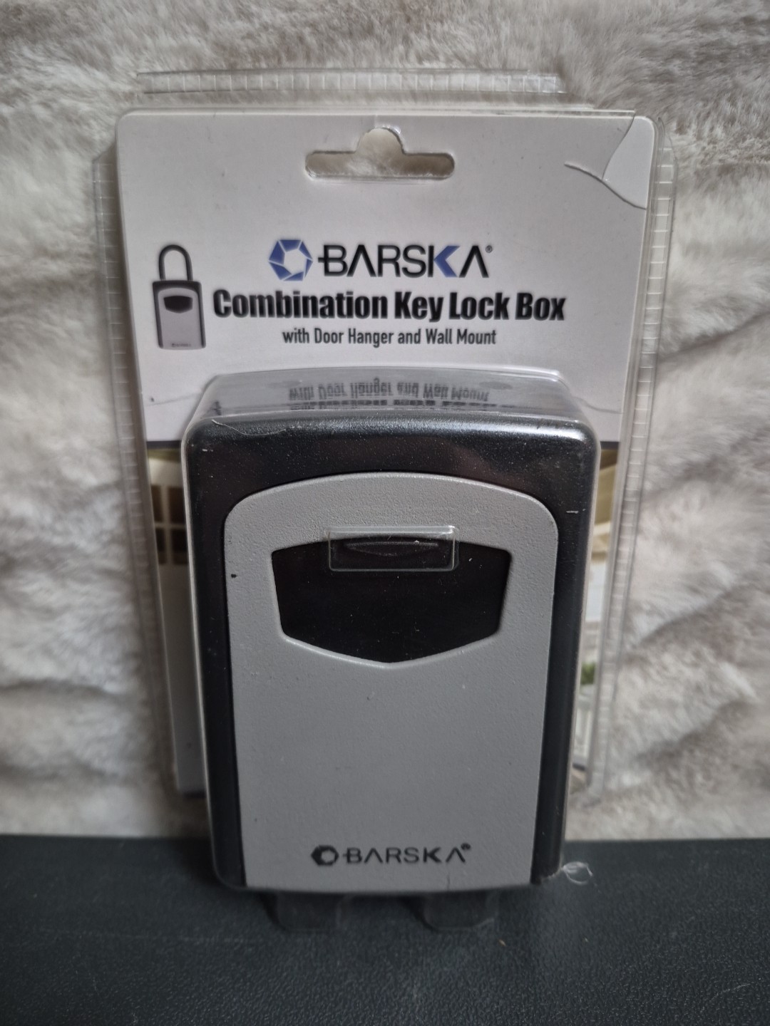 Barska Access Key Padlocks 4 digit Combination Lock Door knob Wall Hanger Mount