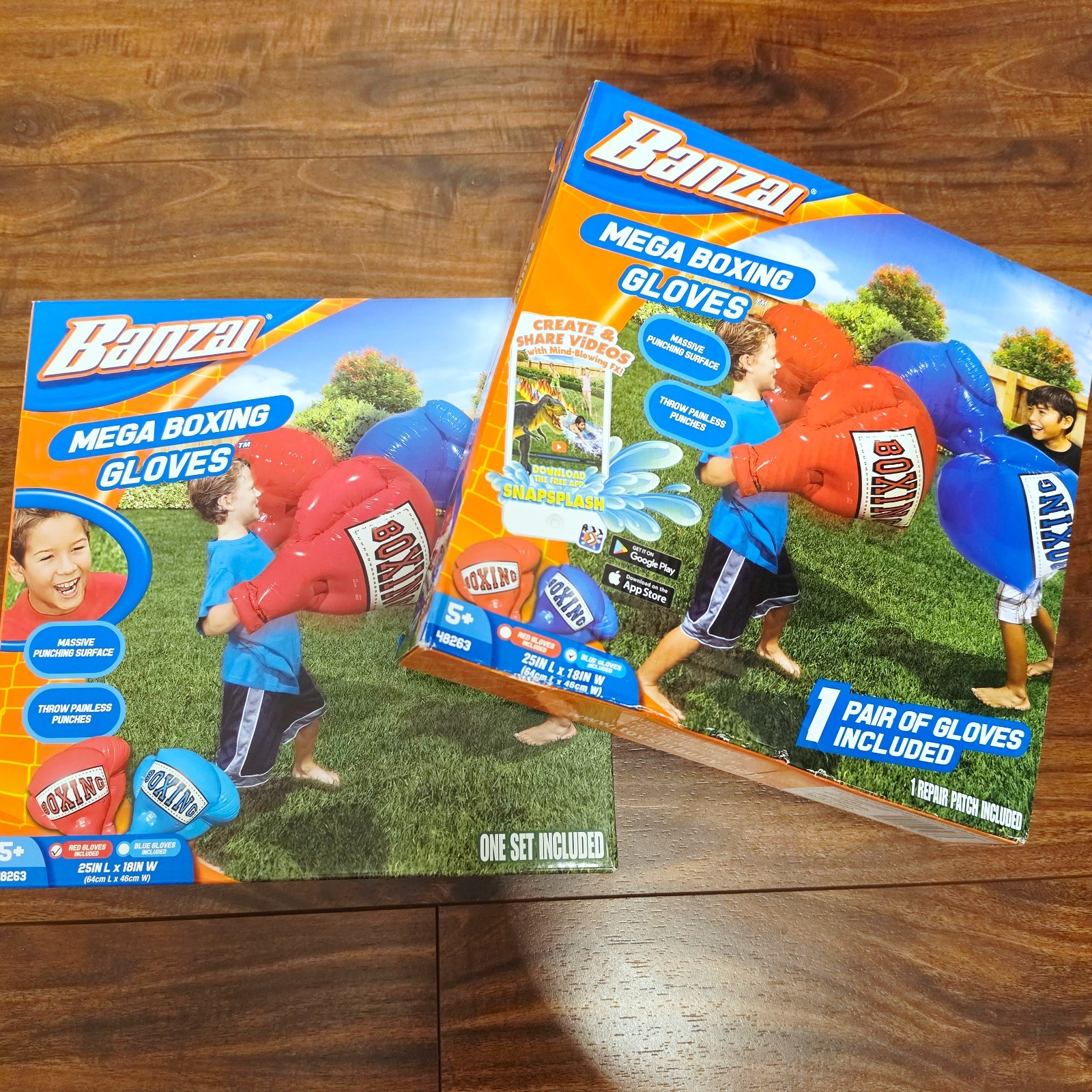 Banzai Mega Boxing Gloves NEW 2 Pairs Blue & Red Kids Oversized Inflatable NIB