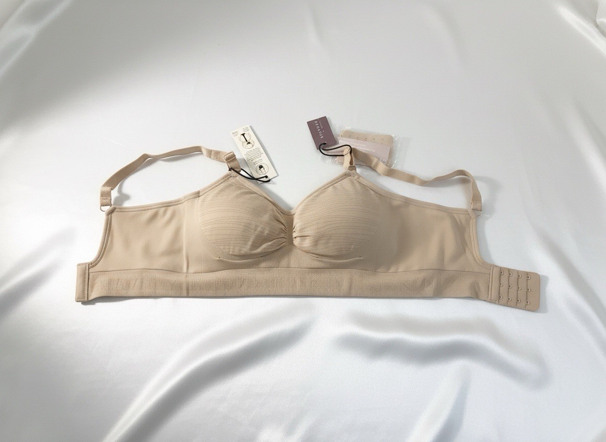Kindred Bravely Womens Hands-Free Pumping & Nursing Bra Beige Small NWT