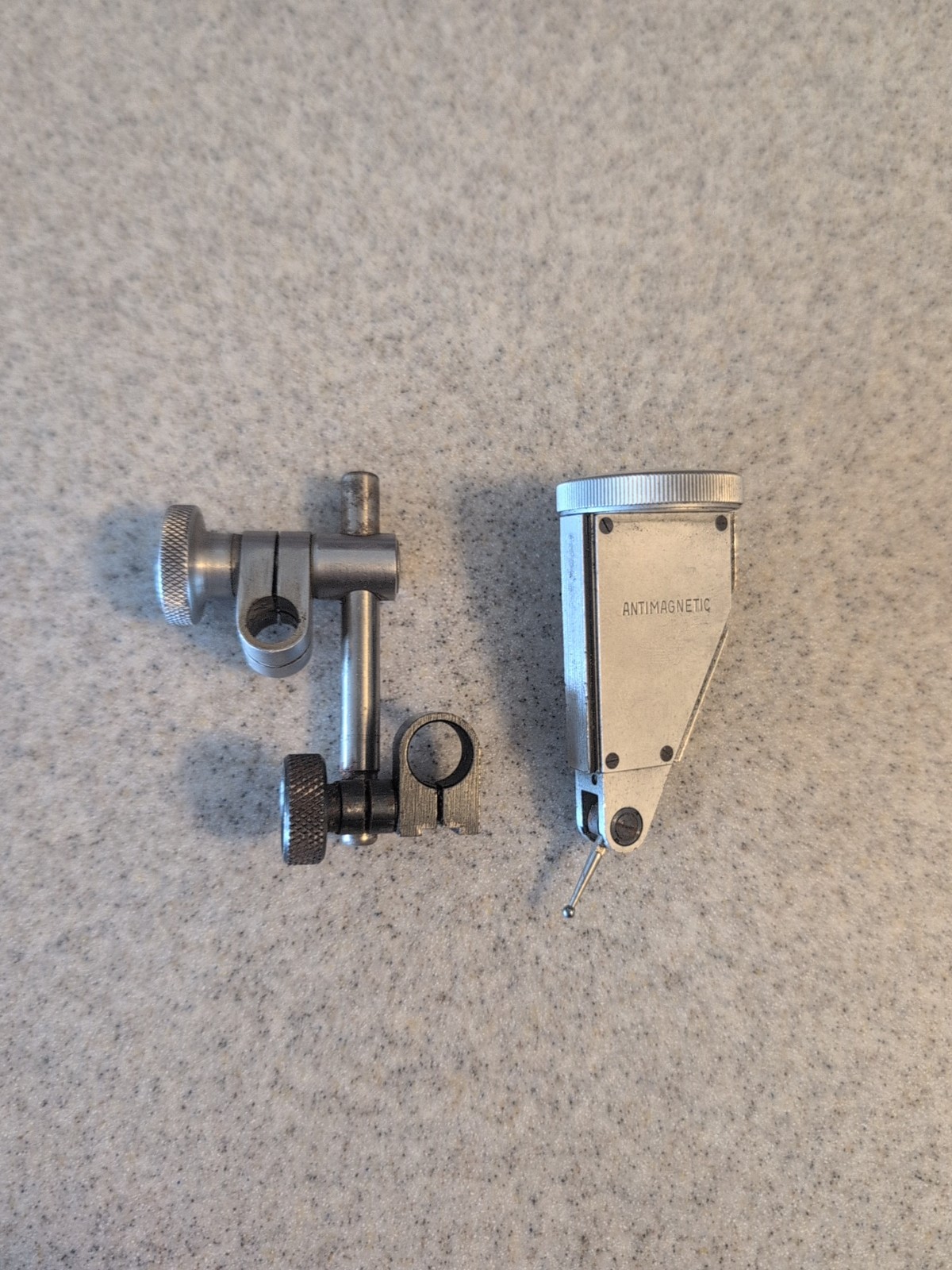 Brown & Sharpe 7037-2 Horizontal BesTest Dial Test Indicator .0005 gr swiss made