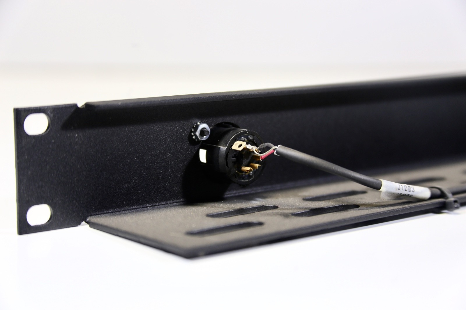 DMX Patch Bay Rack Unit – 2 DMX Inputs + Master DMX In – Stage Lighting