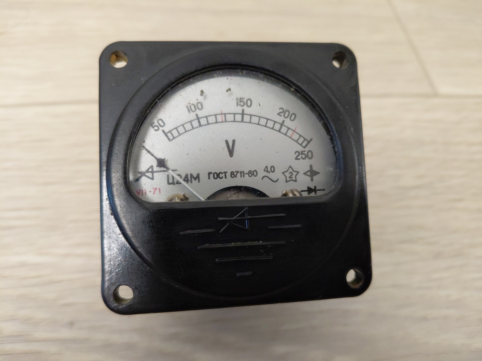 Panel Voltmeter Vintage Soviet Voltage indicator USSR, 0-250V, 1971