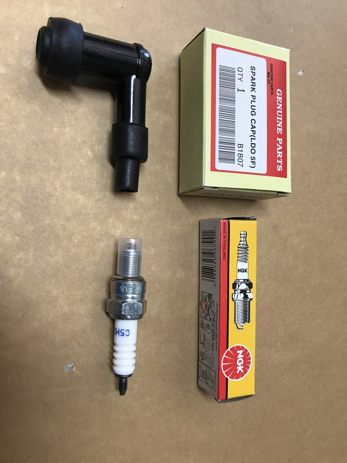 HONDA Z50A Z50R CT70 CL70 SL70 XL70 C70 S65 SPARK PLUG + CAP (#175)