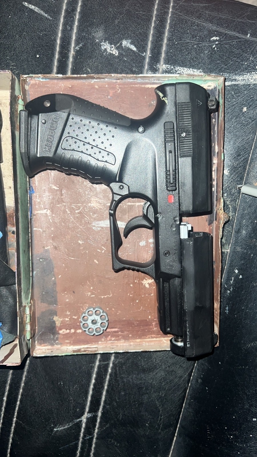 Umarex Walther CP Sport semi auto air pistol 4.5 mm. Included rotary magazine w