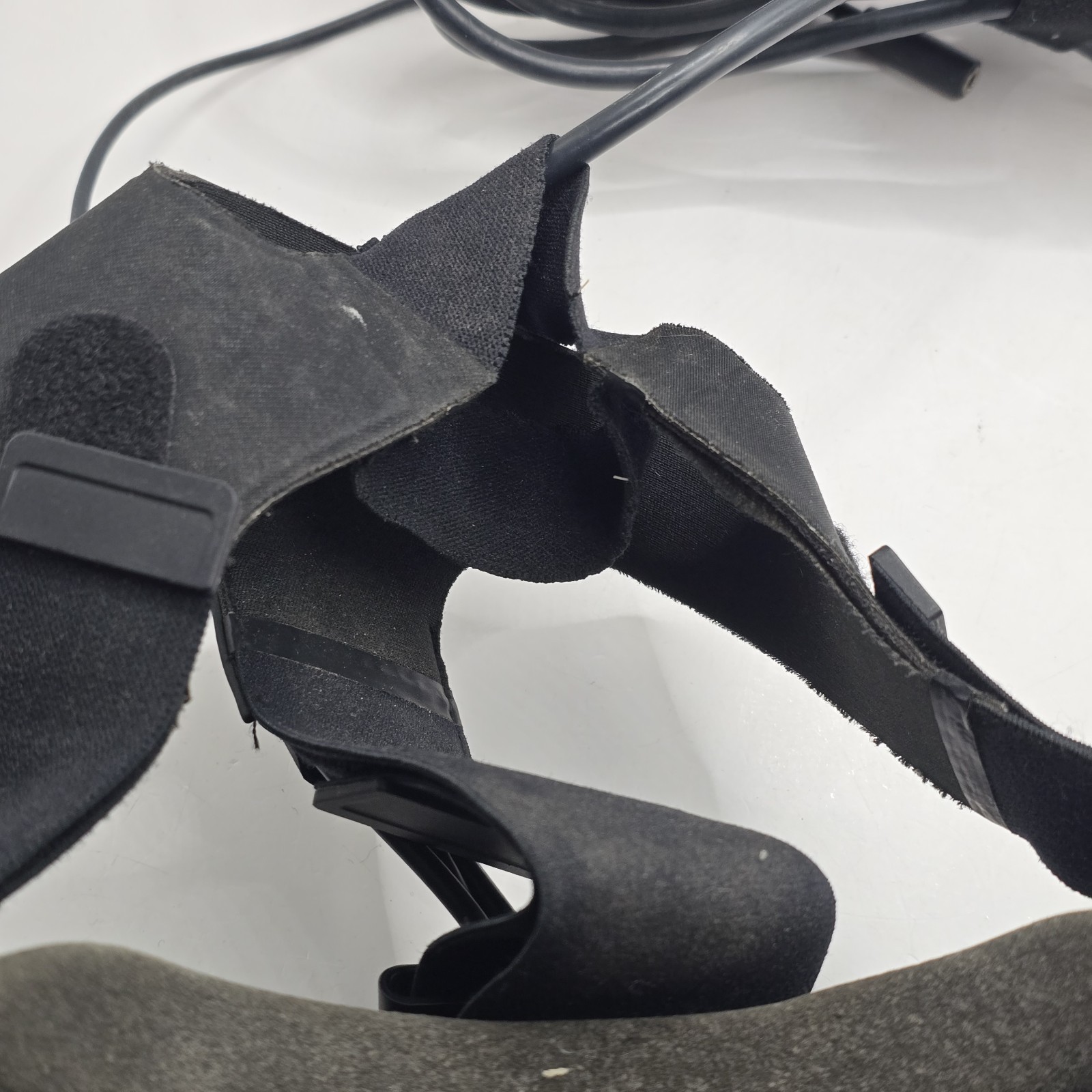 HTC Vive - Virtual Reality (VR) Headset only TESTED