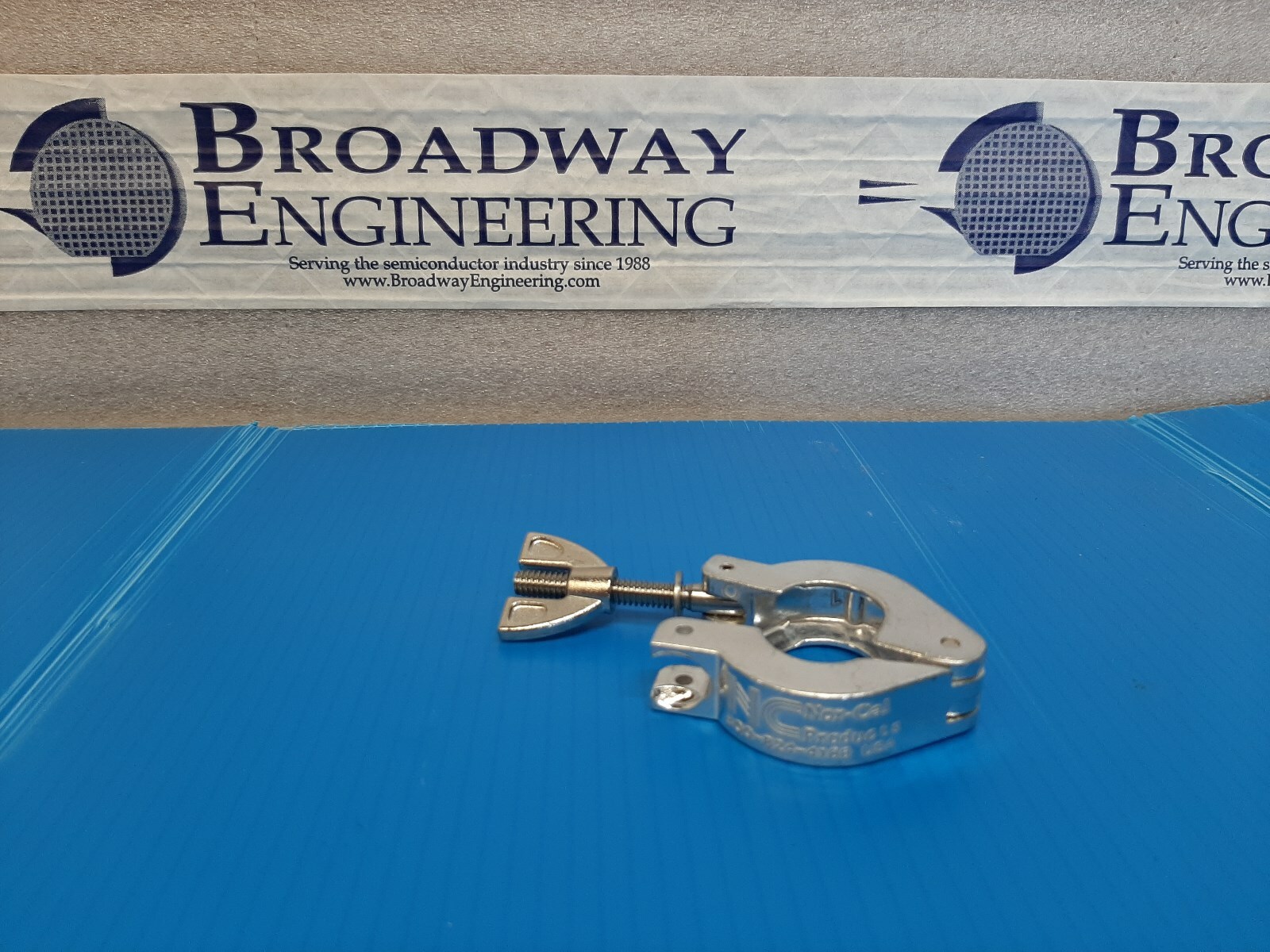 KF16 VACUUM LINE CLAMP